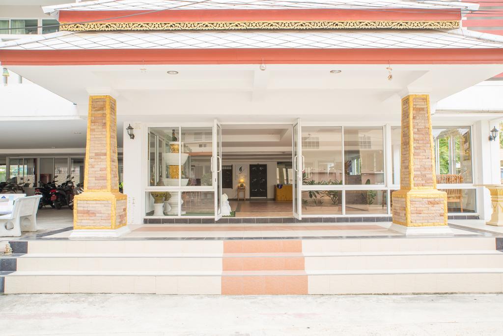โรงแรม เดอะ การ์เดน เพลส Pattaya